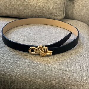 MB Styles Signature Black and Gold Knot Belt